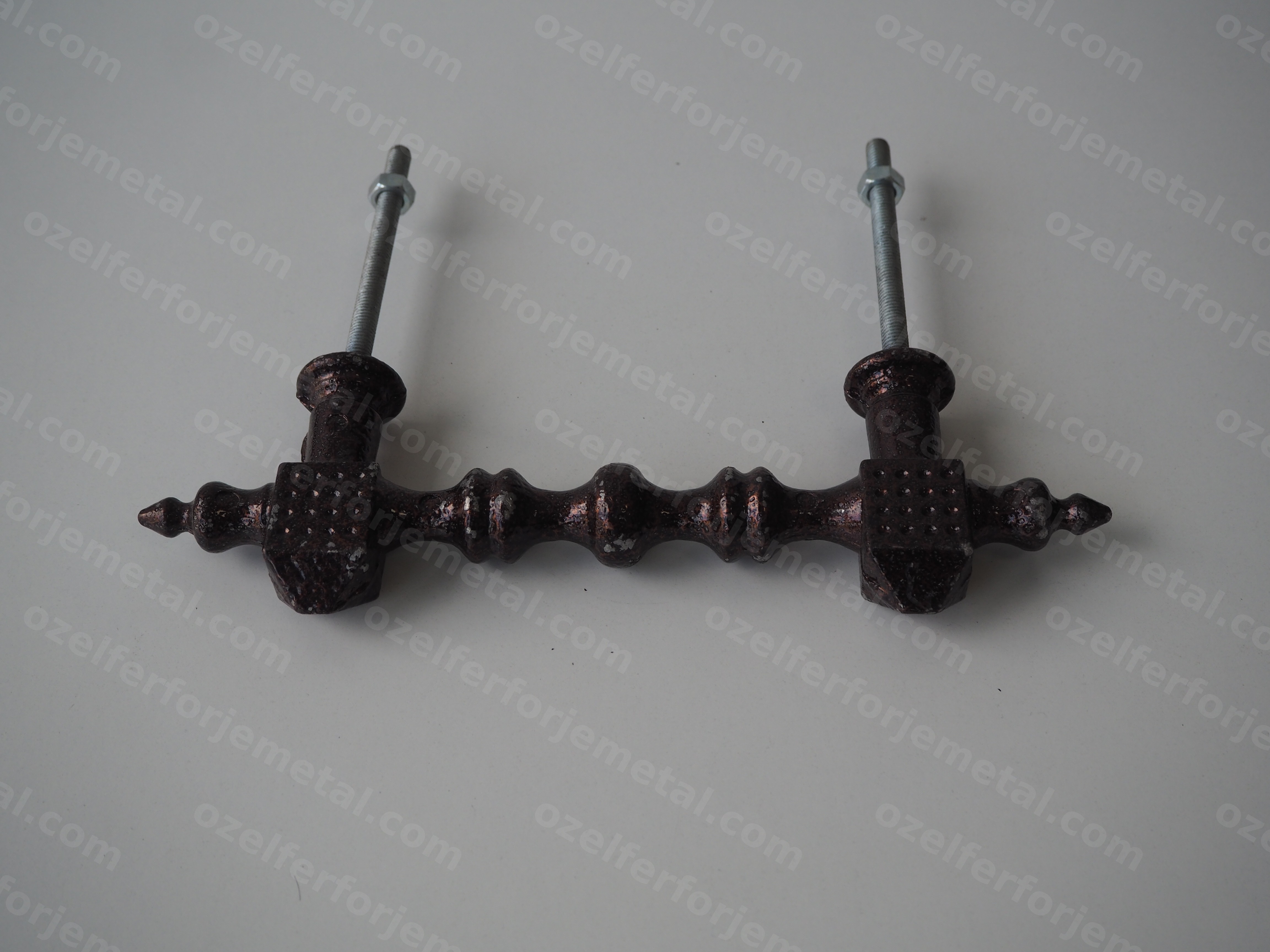 VİDALI AMÜMİNYUM KAPI KOLU